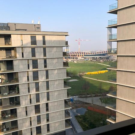 Loft With Terrace In Uptown Milan Near Rho Fiera Apartment Pero Luaran gambar